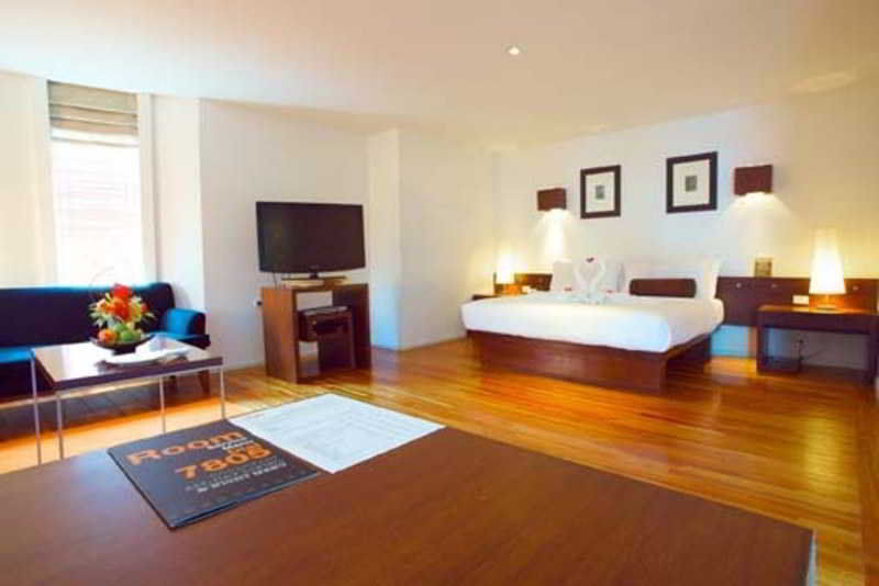 Hotel Triple Two Silom Bangkok Exterior foto